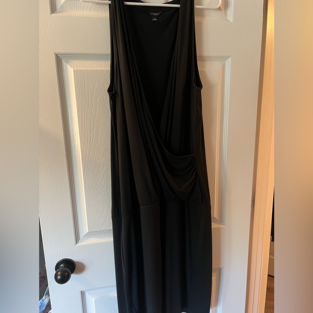 Black cotton dress